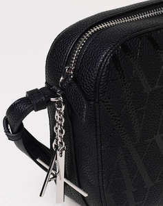 ARMANI EXCHANGE MESSENGER BAG (размери: 21.5 x 15 x 6.5 см.)