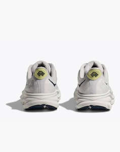 HOKA Clifton 9