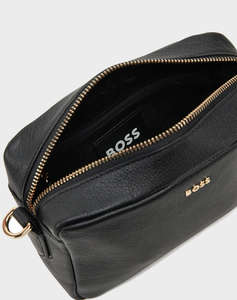 BOSS Alyce Crossbody BM 10260880 01 (размери: 21 x 15 x 7см.)