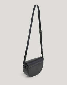 PEPE JEANS CRISHA LIMITED ДАМСКА ЧАНТА(размери: 25 x 16 x 7.5см.)