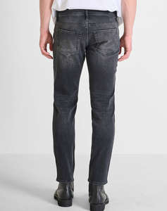 ANTONY MORATO MMDT00282FA7505731W01992 MIN OF 10 JEANS KURT COMFORT TAPERED FIT IN ICONIC BLACK OD BLACK DENIM МЪЖКИ ПАНТАЛОНИ