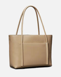 CALVIN KLEIN JEANS CK LINN MEDIUM SHOPPER (размери: 24.5 x 20 x 6.5см.)