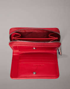 CALVIN KLEIN JEANS CK MUST MEDIUM ZIP AROUND WALLET (размери: 12 x 10 x 3см.)