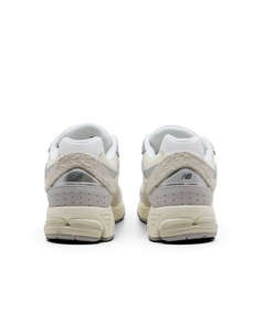 NEW BALANCE 2002R - SHOE CLASSICS