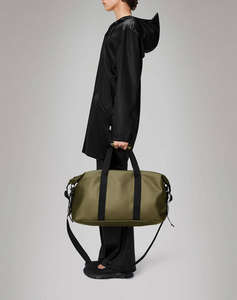 RAINS Hilo Weekend Bag W3 (Размери: В27 x Ш52 x Д26 см.)
