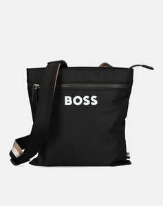 BOSS Catch_3.0_Envelope L 10249707 01 (Размери: 24 x 25 x 5см.)