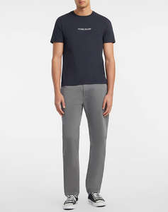 GUESS JEANS GJ SS CN SLIM LOGO EMBRO TEE МЪЖКА ТЕНИКСА