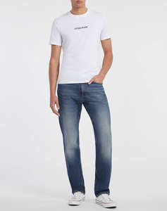 GUESS JEANS GJ SS CN SLIM LOGO EMBRO TEE МЪЖКА ТЕНИКСА