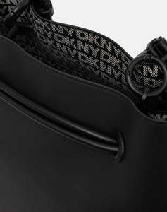 DKNY R44JZI31 TEIGAN BUCKET HANDBAG DKNY (Размери: 27.5 x 29 x 13см.)