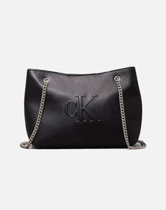 CALVIN KLEIN SCULPTED CHAIN SHOULDER BAG (Размери: 20 x 26 x 9см.)