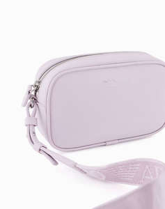 EMPORIO ARMANI MINI BAG (Размери: 19 x 12.5 x 5см.)