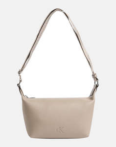 CALVIN KLEIN JEANS ULTRALIGHT SHOULDER BAG22 PU (Размери: 21.5 x 16 x 10см.)
