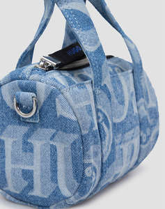 HUGO Roselyn Duffle-AO 10266099 01 (Размери: 17 x 12 x 11см.)