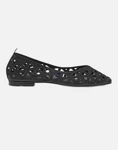 LARA CONTE MADRID FLATS
