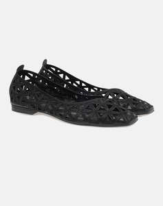 LARA CONTE MADRID FLATS