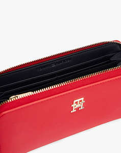 TOMMY HILFIGER TH LOGOTAPE LRG ZA (Размери: 19 x 2 x 10см.)