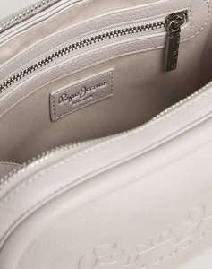 PEPE JEANS BASSY MAIN ДАМСКА ЧАНТА(Размери: 22 x 8 x 17см.)
