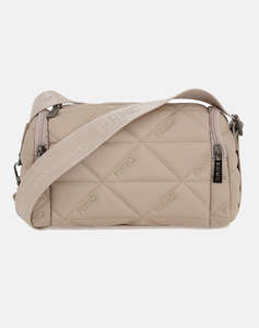 FRNC ДАМСКА ЧАНТА/CROSS BODY (Размери: 27.5 x 10 x 15см.)