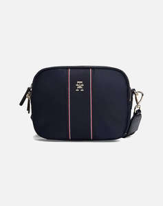 TOMMY HILFIGER POPPY CAMERA BAG CORP (Размери: 21 x 5 x 17см.)