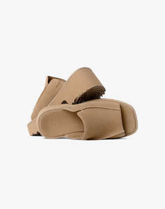 UGG New Heights Slide