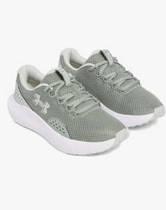 UNDER ARMOUR UA W Charged Surge 4