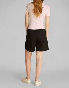 CALVIN KLEIN JEANS WOVEN LABEL RIB FITTED TEE