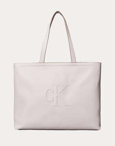 CALVIN KLEIN SCULPTED SLIM TOTE34