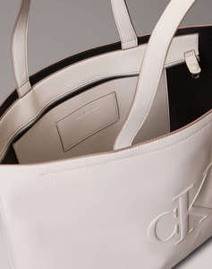 CALVIN KLEIN SCULPTED SLIM TOTE34