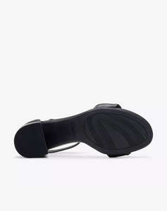 CLARKS Ezoria Mae