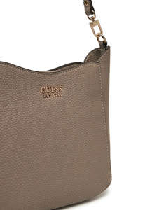 GUESS BRENTON SM GRLFRIEND BUCKT ДАМСКА ЧАНТА(Размери: 23 x 16 x 8см.)
