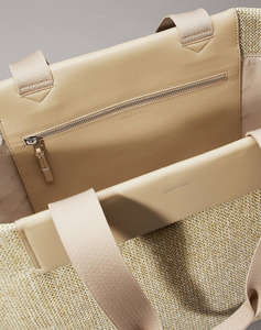 CALVIN KLEIN JEANS CK RAFFIA LARGE SHOPPER (Размери: 38 x 61 x17см.)