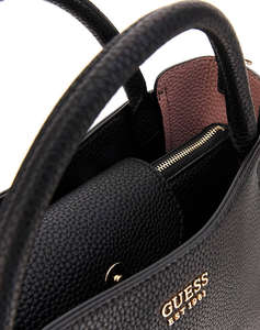 GUESS BRENTON SML GIRLFRIEND SATCHEL ДАМСКА ЧАНТА (Размери: 28 x 21 x 10см.)