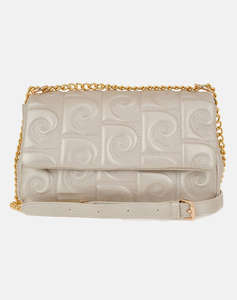 PIERRE CARDIN ЧАНТА ПРЕЗ РАМО (Размери: 27 x 16 x 8 см.)