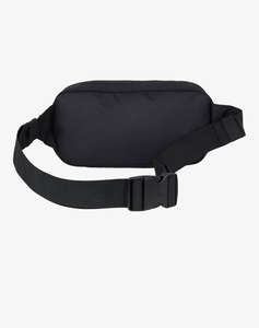 QUIKSILVER JUNGLER III МЪЖКИ АКСЕСОАРИ(Размери: 12 x 27 x 8см.)