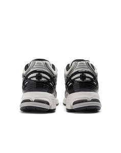NEW BALANCE 1906R - CLASSICS SHOE