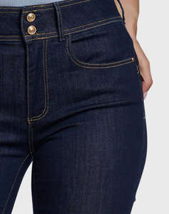 GUESS SHAPE UP CAPRI ДАМСКИ ПАНТАЛОНИ