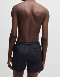 HUGO DOMINICA 10238035 01