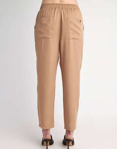 STAFF Jule Pant