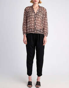 STAFF Jule Pant