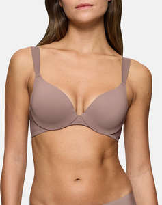 TRIUMPH Body Make-Up Illusion WP EX