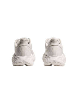HOKA Clifton 10