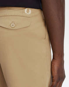 FRED PERRY КЪСИ ПАНТАЛОНИ FRED PERRY