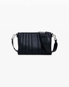 DESIGUAL D2 BAG_KAPELA DORTMUND FLAP ДАМСКА ЧАНТА (Размери: 26 x 5 x 17.50ek.)