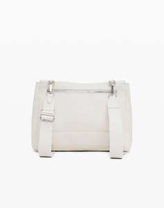 DESIGUAL D3 BAG_DEJAVU POSADAS ECRU ДАМСКА ЧАНТА (Размери: 32 x 23 x 12см.)
