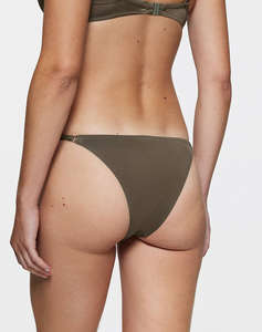 TRIUMPH Midnight Swim Rio