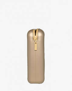 HAVAIANAS BEACH NECESSAIRE METALLIC (Размери: 23 x 17 x 4.5 см.)
