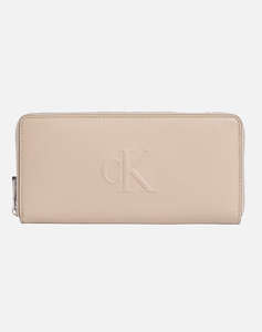 CALVIN KLEIN SCULPTED ZIP AROUND WALLET (Размери: 19 x 2 x 9см.)