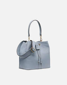GEOX WOMAN BAG (Размери: 26 x 27 x 18см.)