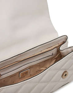 GUESS TAMSIN CONVERTIBLE XBODY FLAP ДАМСКА ЧАНТА (Размери: 25 x 14 x 7см.)