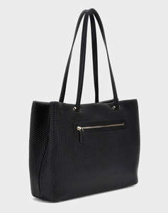 GUESS PHAEDRA TOTE ДАМСКА ЧАНТА (Размери: 38 x 28 x 11см.)